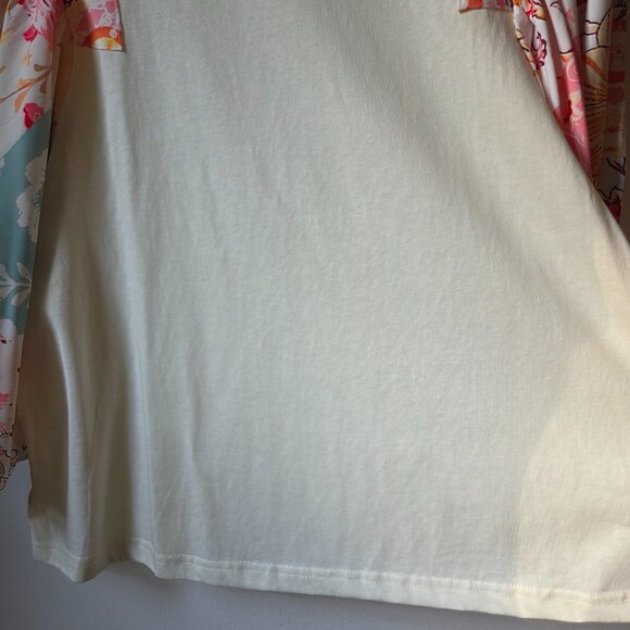 NEW W/O TAG SUPER CUTE BOHO FLORAL WIDE FLUTTER SLEEVES TOP SIZE M - Picture 10 of 15